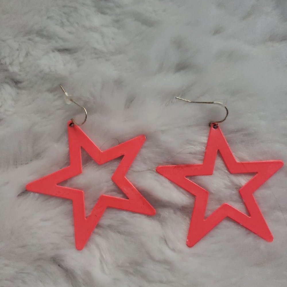 80s Inspired Star Earrings Hot Pink